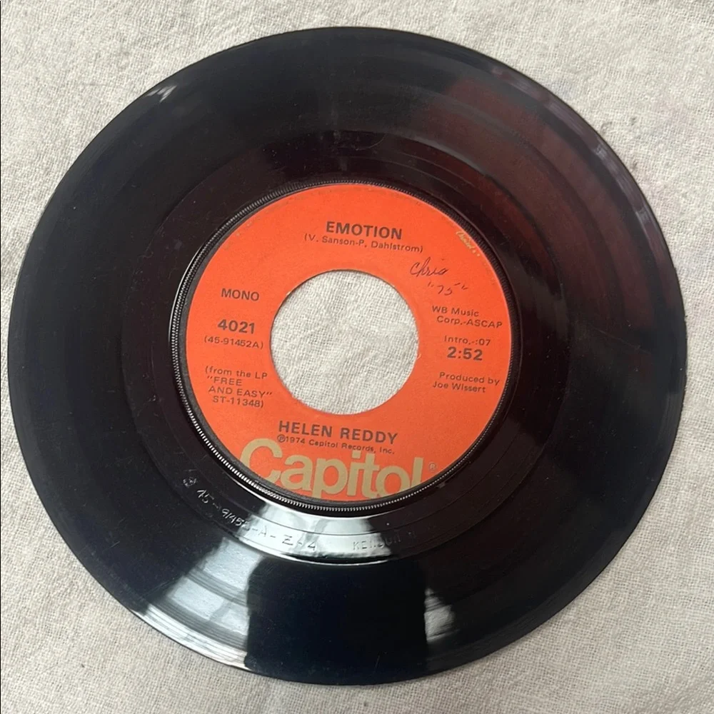 Helen Reddy Capitol Records vintage Vinyl 45 RPM - Picture 1 of 4